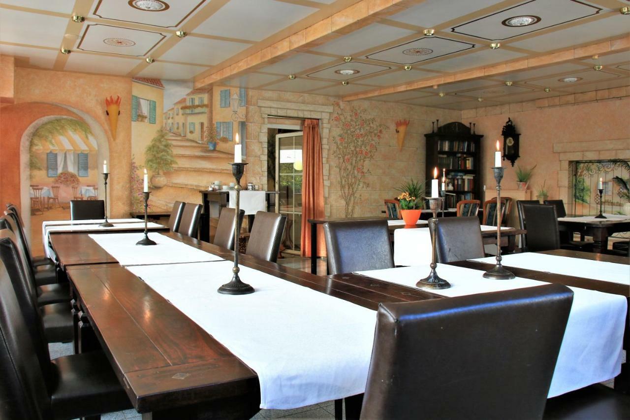 Studentenmuehle Hotel - Restaurant Nomborn Eksteriør bilde