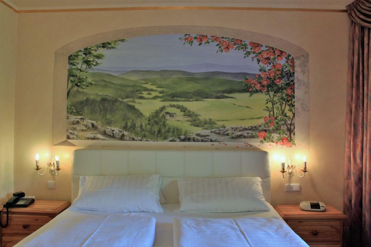 Studentenmuehle Hotel - Restaurant Nomborn Eksteriør bilde
